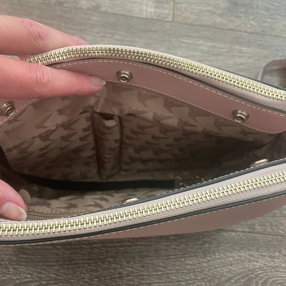 LO & SONS The Pearl Crossbody Leather Convertible Purse Light Pink Gold Hardware - Picture 5 of 5